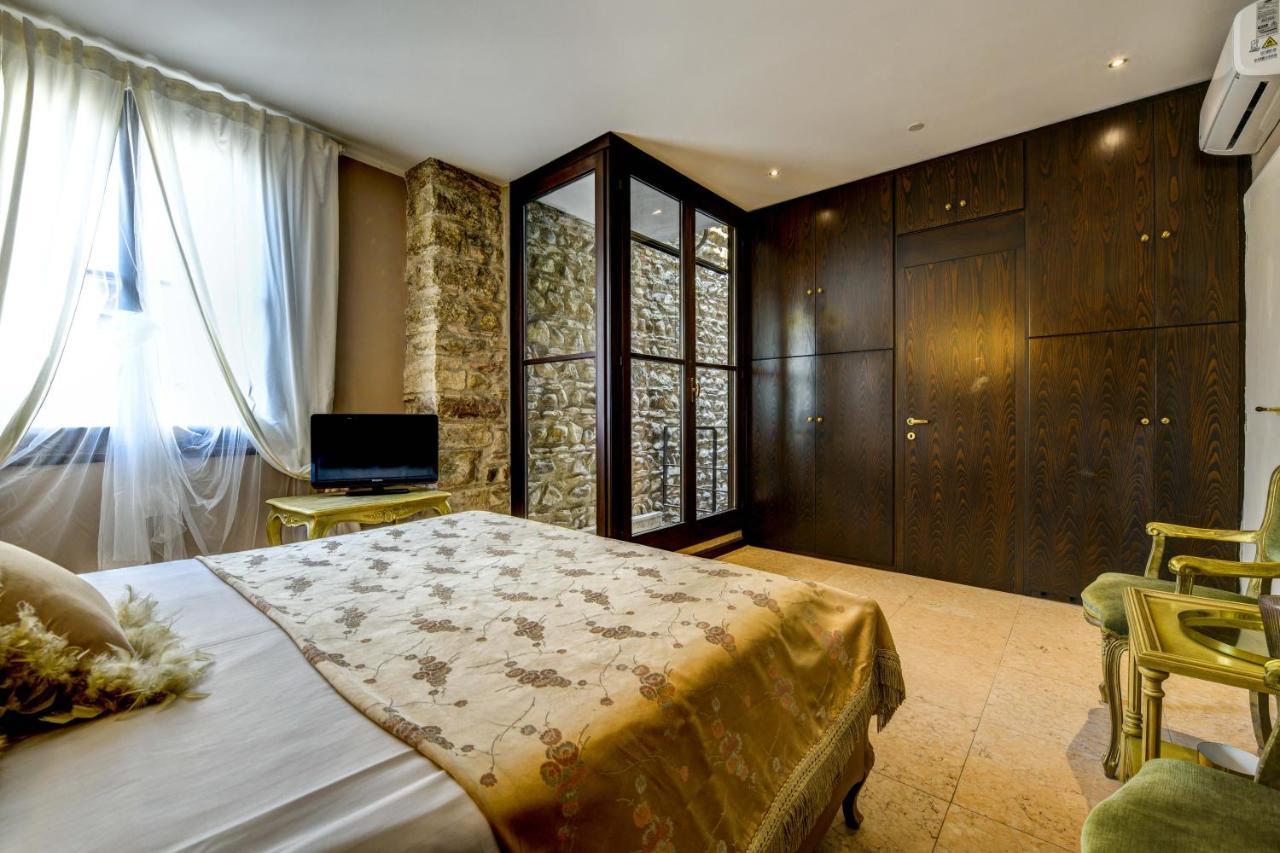 Prestige Suite Sirmione Exterior photo